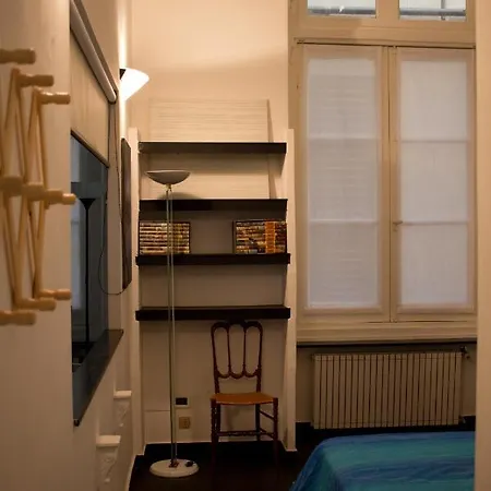 Apartment The Artist's House In Genua