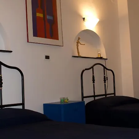 The Artist's House In Apartment
